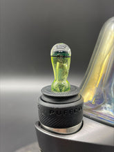 Bild in den Galerie-Viewer laden, Paulson Pieces Slyme UV Peak Pro Ballkappe mit PuffCo Millie #3 (6/1 Tropfen)